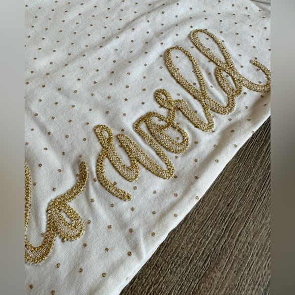 Mud Pie 0-3 months gown with matching cap - Picture 3 of 9